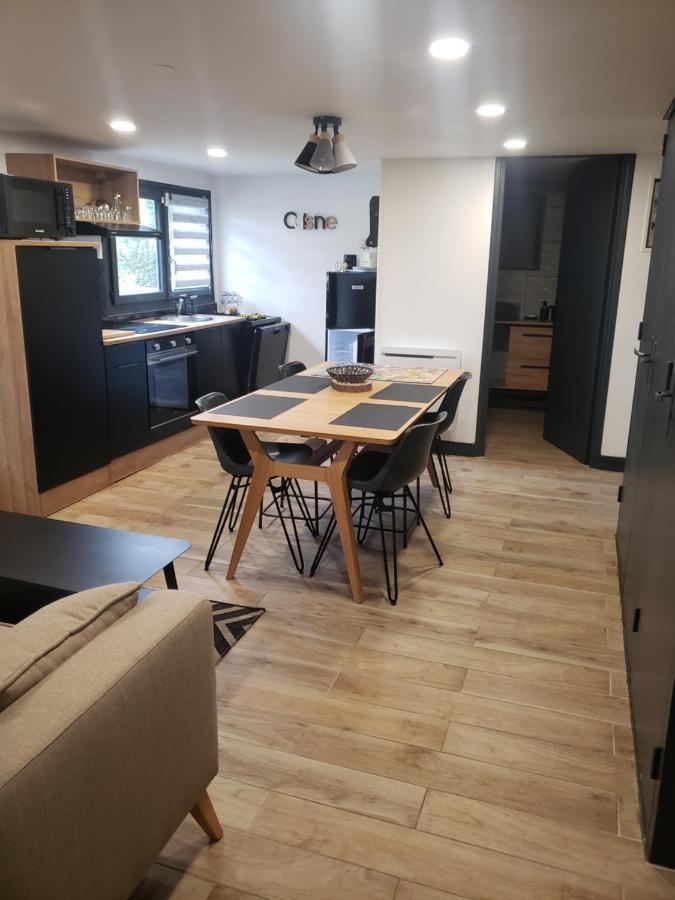 Cosy Apartment Coubron Luaran gambar